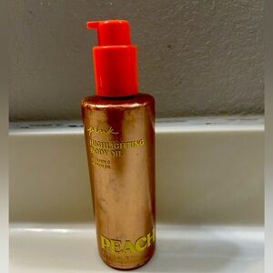 Pink Highlighting Body Oil with Peach